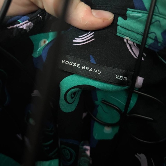 House Brand Chameleon Print Button-Up Shirt – XS/S - Picture 3 of 3